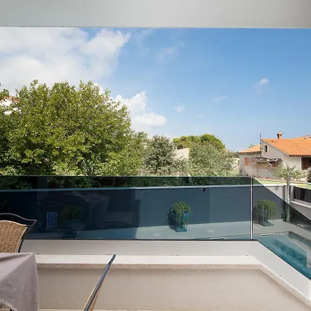 Apartman Sara I Ližnjan